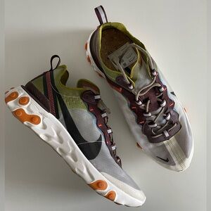 Nike react element 87 moss